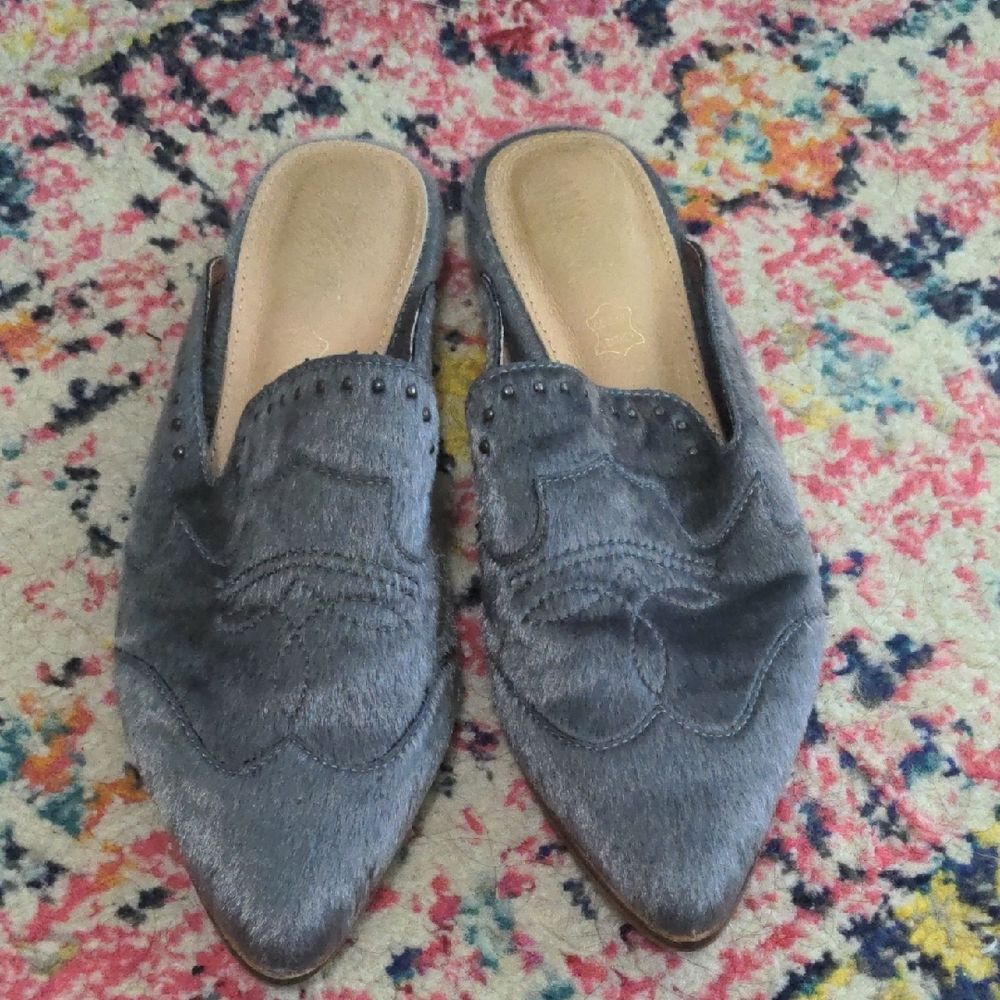 Mi.iM Gray Faux Calf Hair Mules with Pointed Toe
